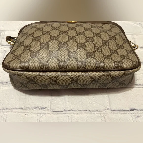 Gucci GG Supreme Vintage Brown Crossbody / Shoulder Bag In Beautiful Condition. - Picture 14 of 16
